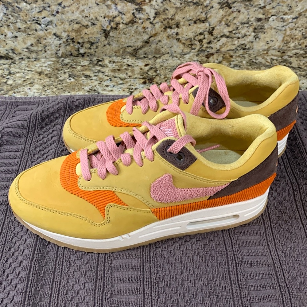 Nike Air Max 1 Premium Wheat Gold, Bacon, Crepe Pack 2018.